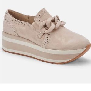 Dolce Vita Jhenee Sneaker 7.5 NIB